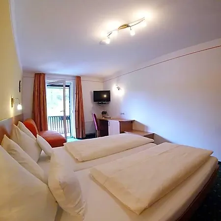 Hotel Herlwirt